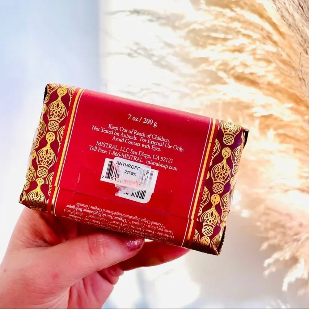 2 NEW ANTHROPOLOGIE MISTRAL Red Gold Winter Berry Organic Shea Butter Bar Soap
